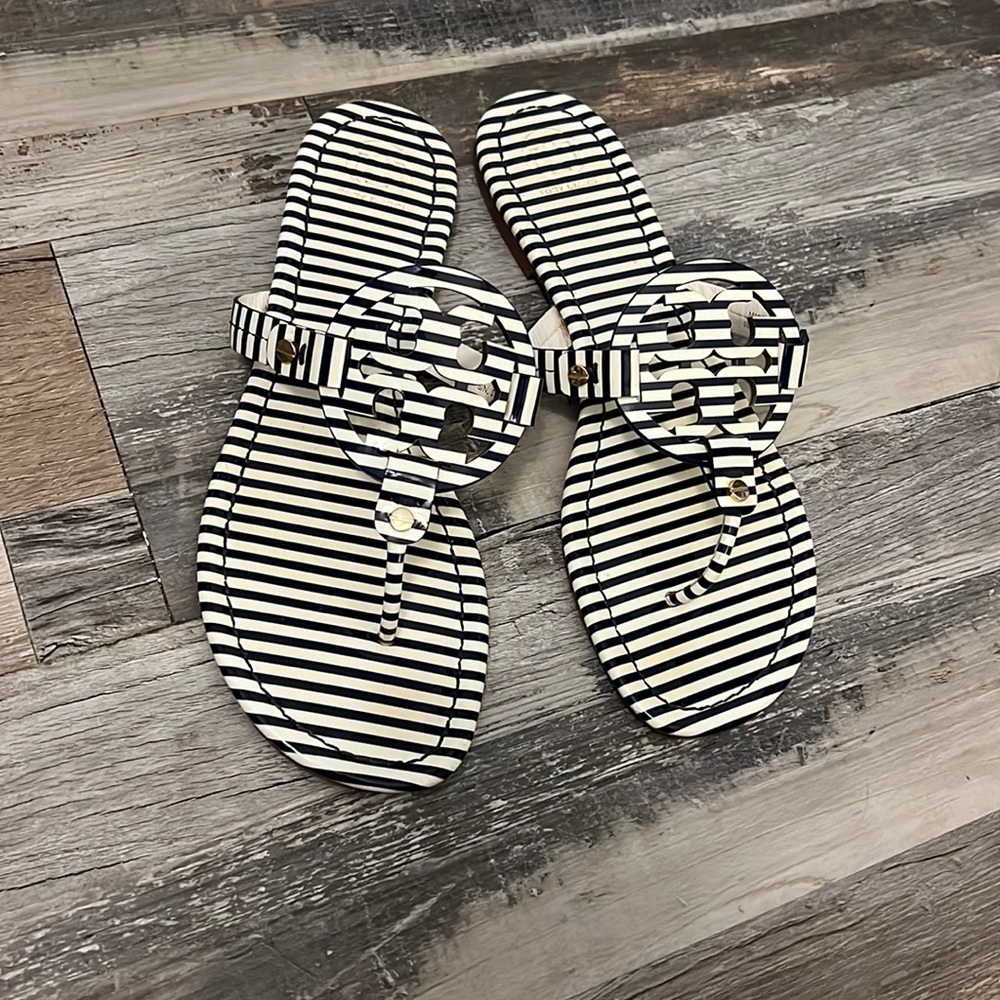 Tory Burch miller sandals navy and white size 10